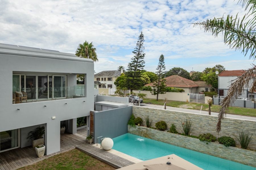 4 Bedroom Property for Sale in Summerstrand Eastern Cape